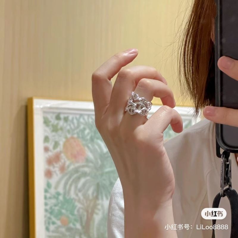 H**me5 rings